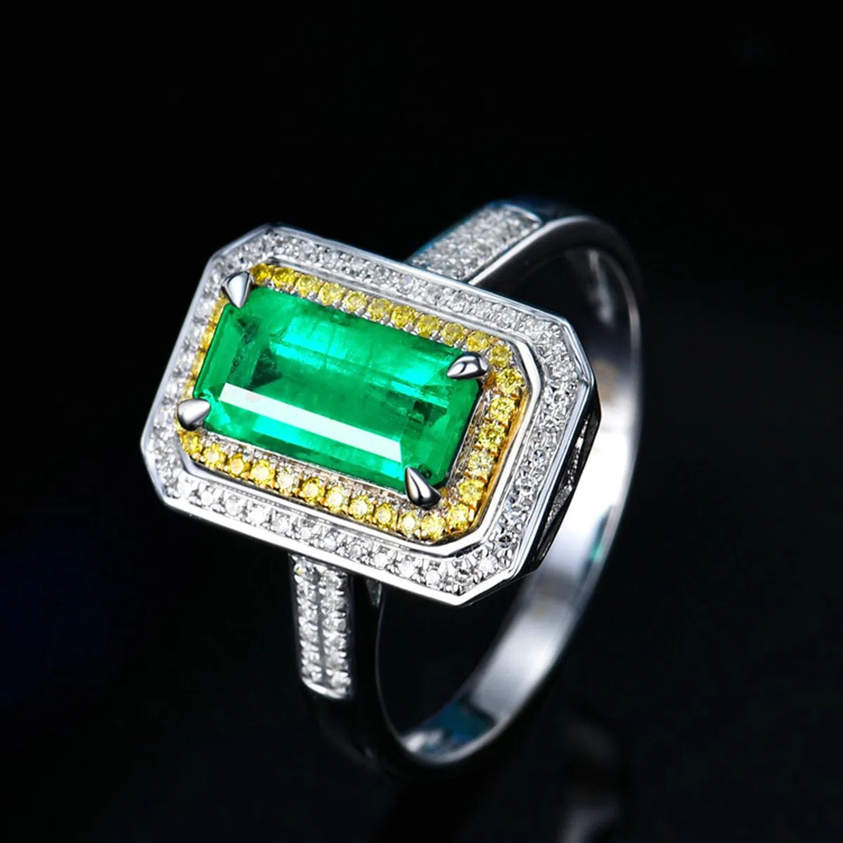 Anillo de oro blanco 750 585 375 para mujer, talla 47 (15,0) 65 (20,7), alianzas individuales para mujer, 4 puentes, engaste con esmeralda de 1,6 quilates y moissanita